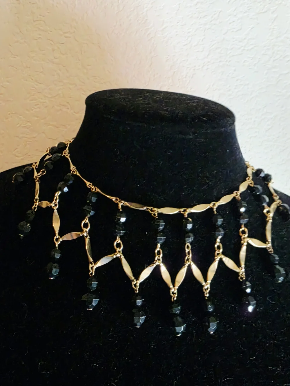 Vintage Art Deco Revival Black Glass Bead Festoon Collar Gold Tone Lattice Fring